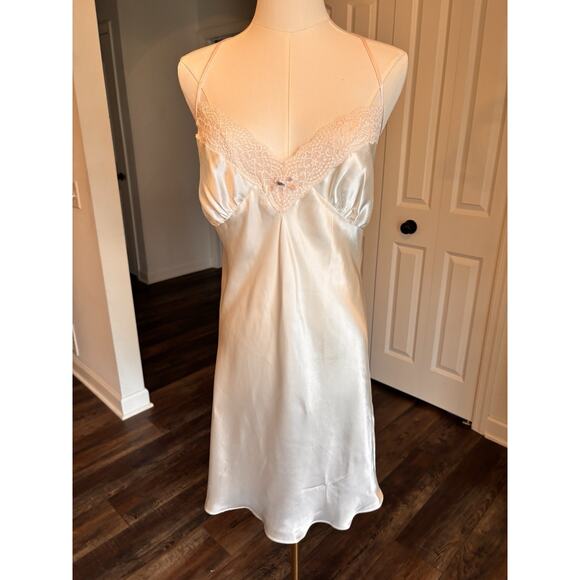 Linea Donatella White Lace Peignoir Set Nightgown Robe Wedding Lingerie Lg Bride - Picture 9 of 12